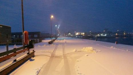 So schnell wie er kam, so ging er auch wieder... Bild vom Samstag nach Durchgang der Schneefront auf Helgoland.